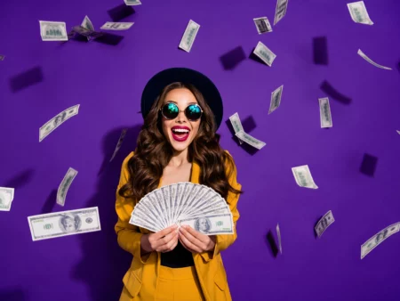 Poker Player Locks Himself In Isolation For 20 Days To Win $64,200
